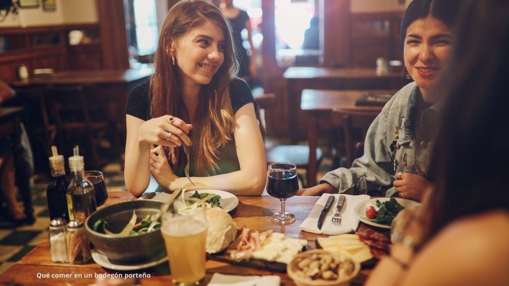 Qué comer en un bodegón porteño – Qué significa comer en un café, restó y bodegón porteño